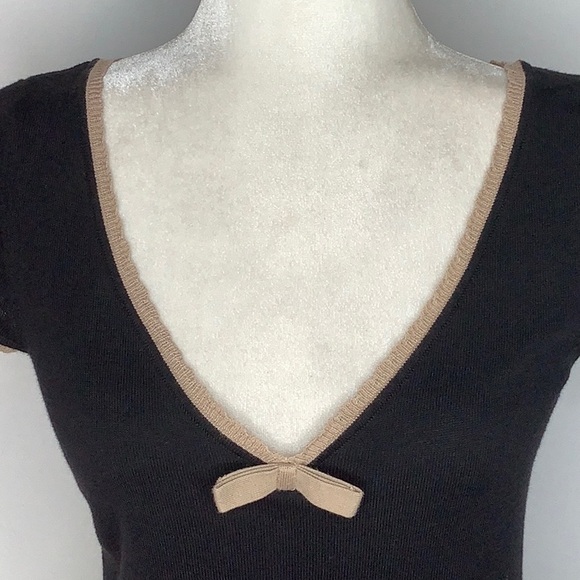 H&M Knit Blouse With Scalloped Trim And Bow Size S - Picture 3 of 12